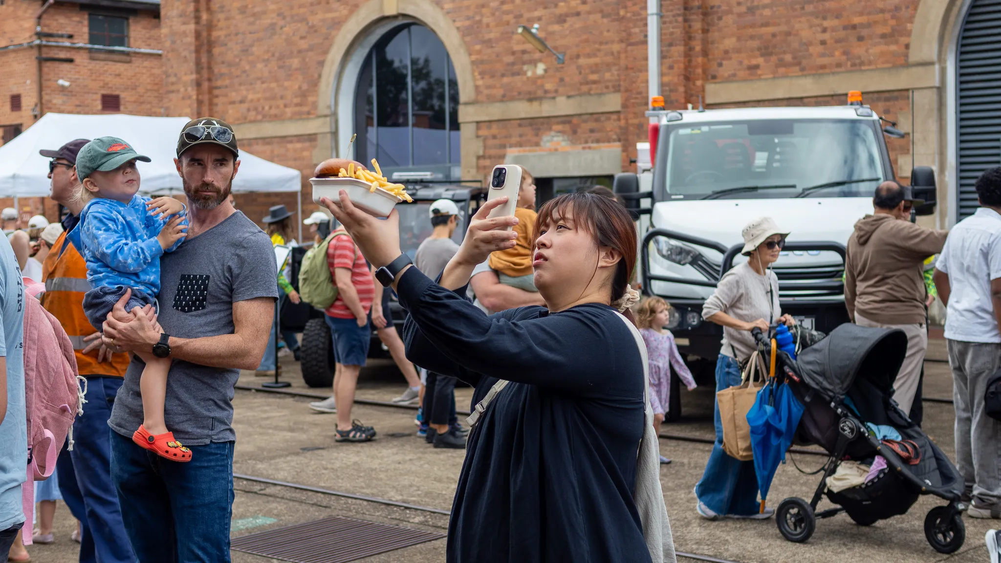 Street photograph by Andrew Bloyce