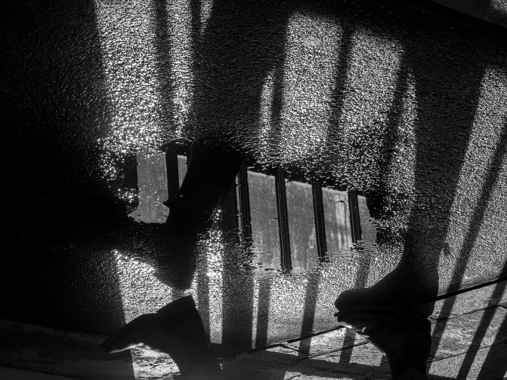 Street photograph by Andrew Bloyce