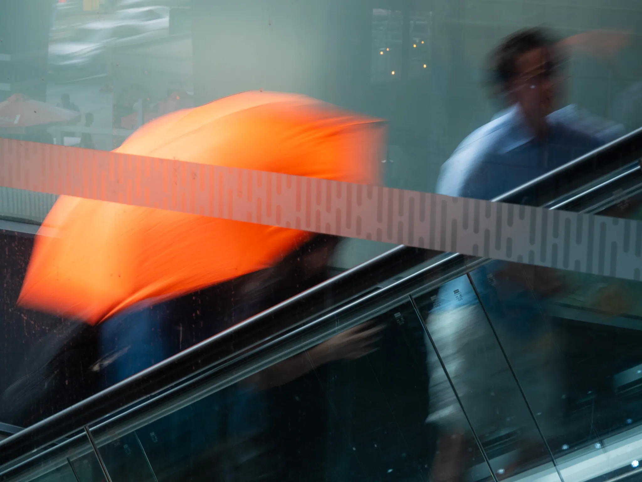 Street photograph by Andrew Bloyce